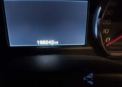 2015 GMC Yukon Xl 1500 Slt из США, поврежденный, VIN 1GKS2HKC4FR584341